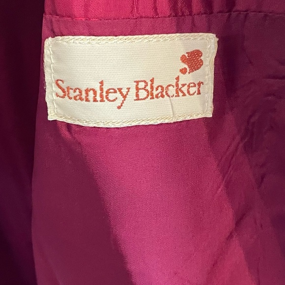 Stanley Blacker fuchsia colored 2 button blazer size 12 - Picture 7 of 11